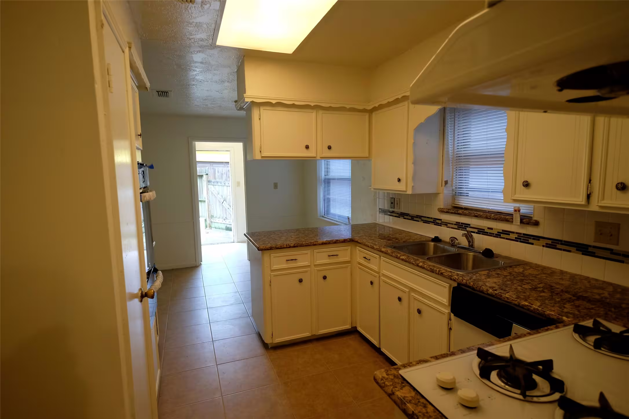 Photo 6 of 12323 Bexley Drive, Houston, TX