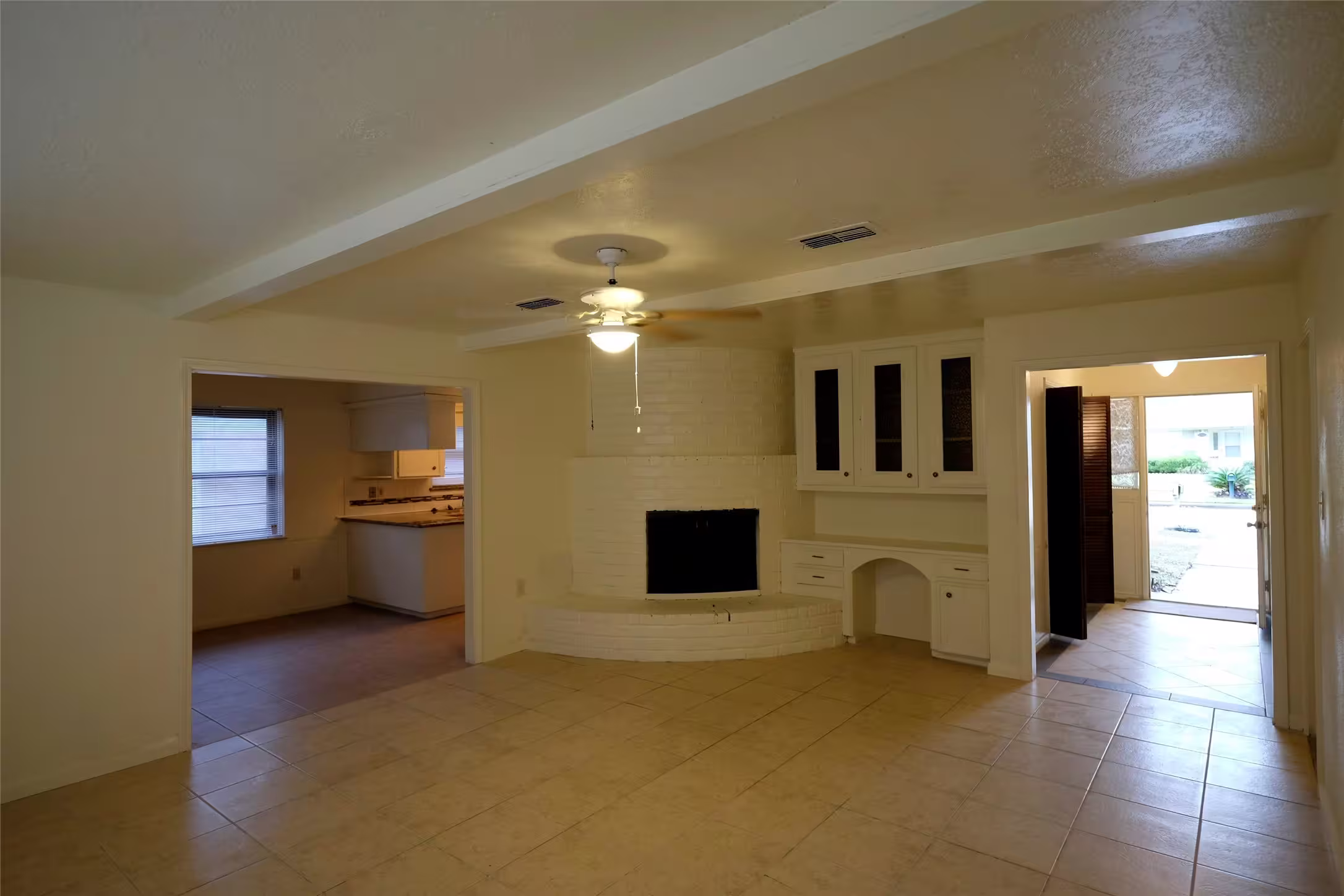 Photo 7 of 12323 Bexley Drive, Houston, TX