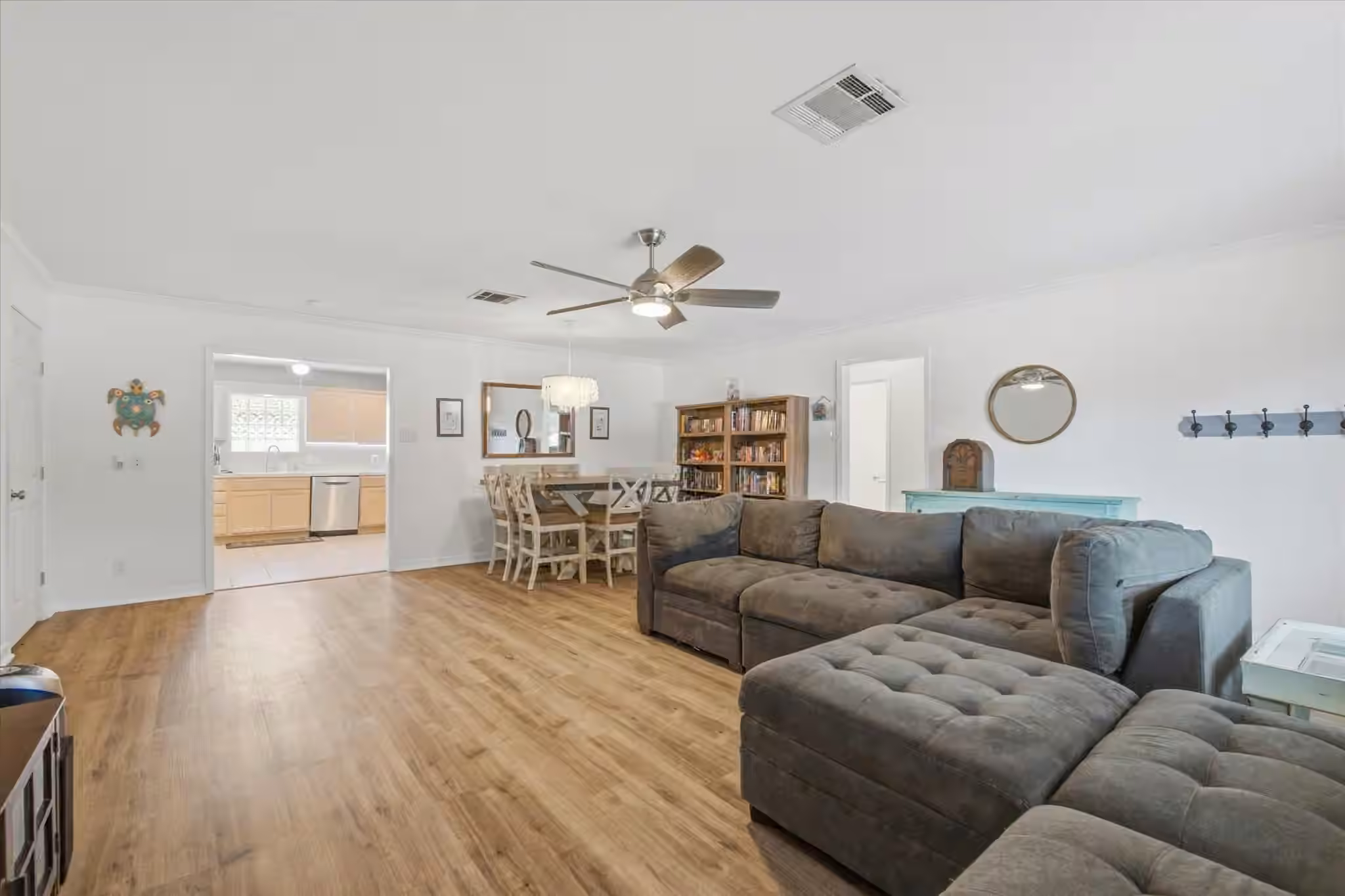 Photo 6 of 1918 51st Street, Galveston, TX