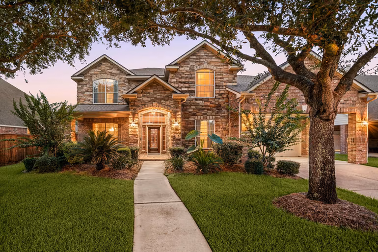 Photo of 10910 Bellaforte Court, Richmond, TX 77406