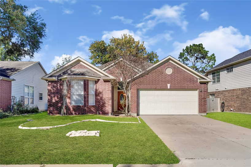 Photo 2 of 14902 Carolina Falls Lane, Cypress, TX