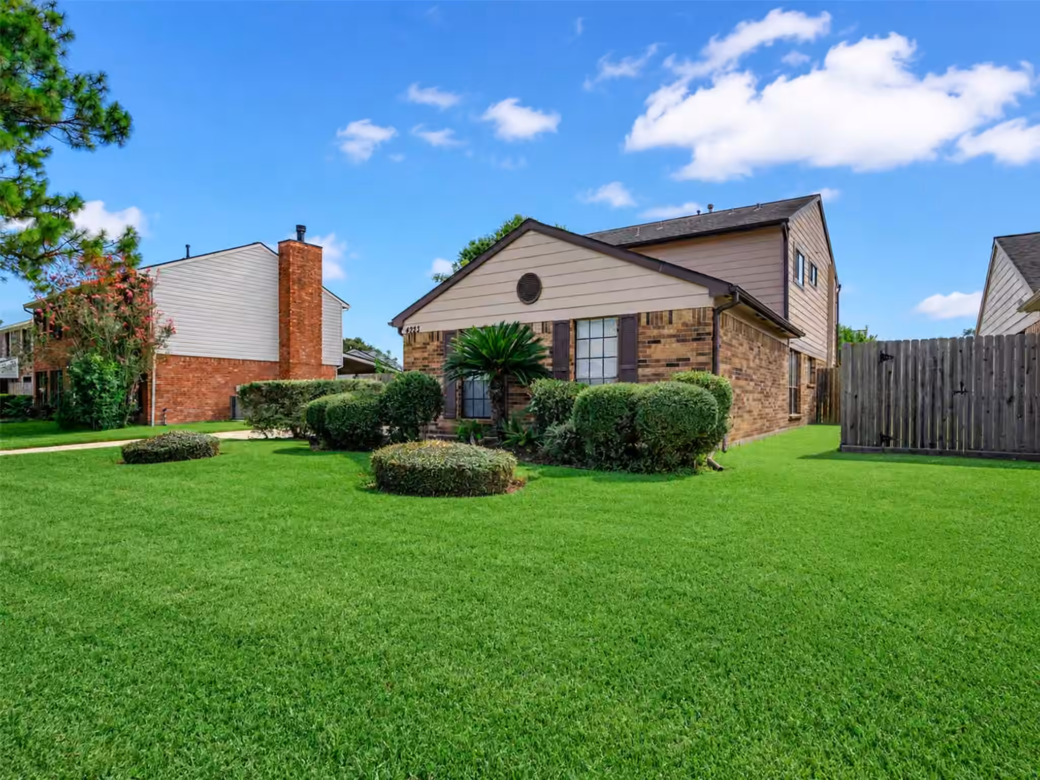 Photo 4 of 4223 Glen Avon Drive, Pasadena, TX