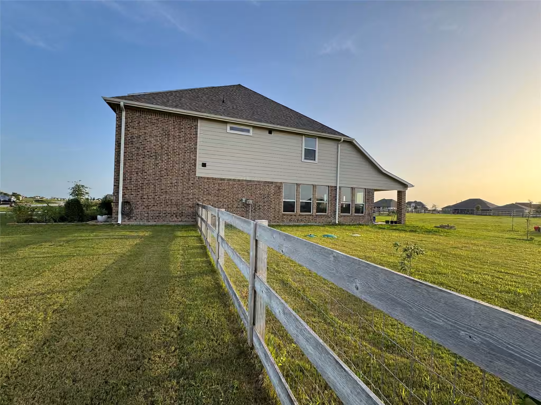 Photo 6 of 4021 Edgewater Terrace Lane, Waller, TX