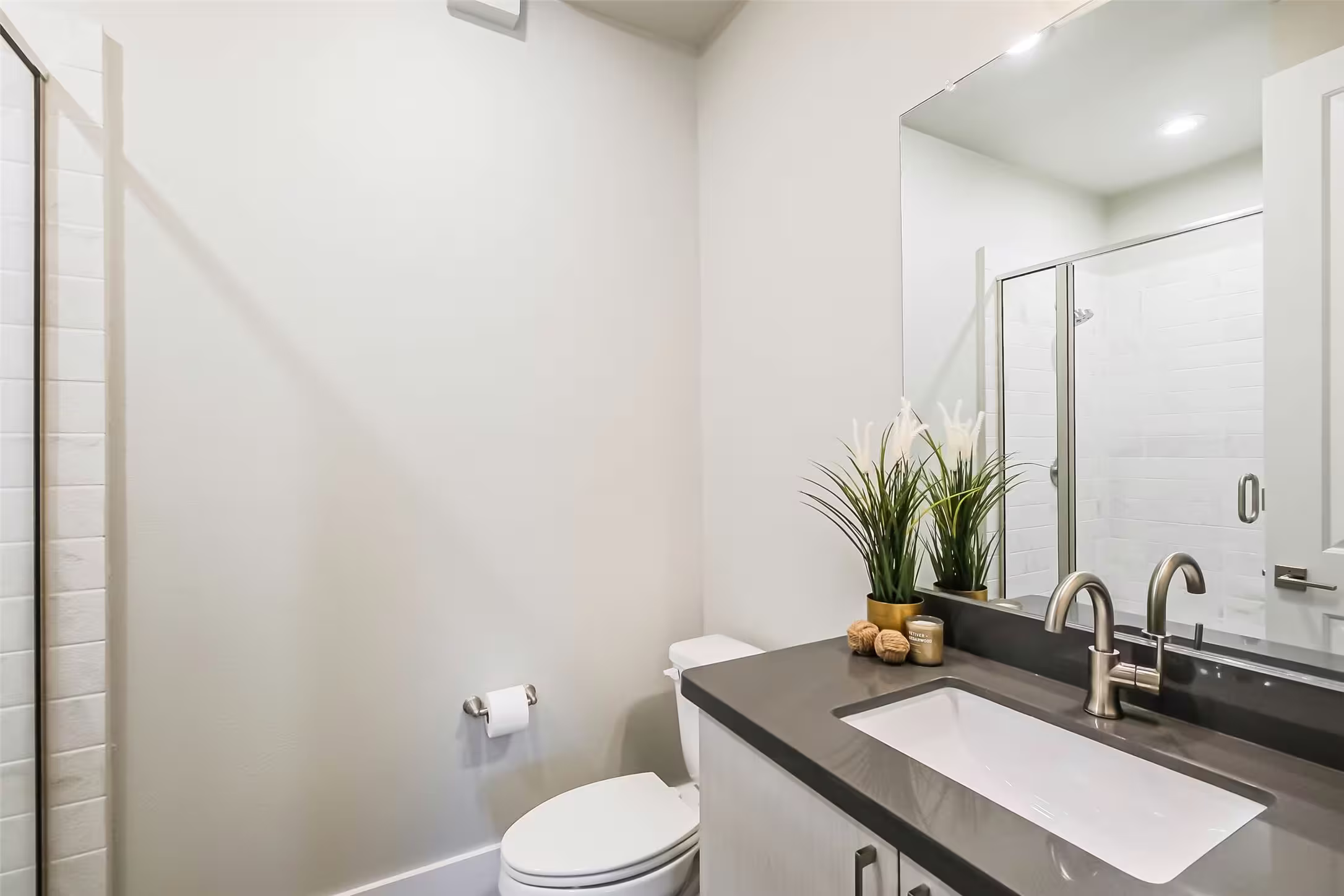 Photo 5 of 2401 Crawford Street C1B, Houston, TX