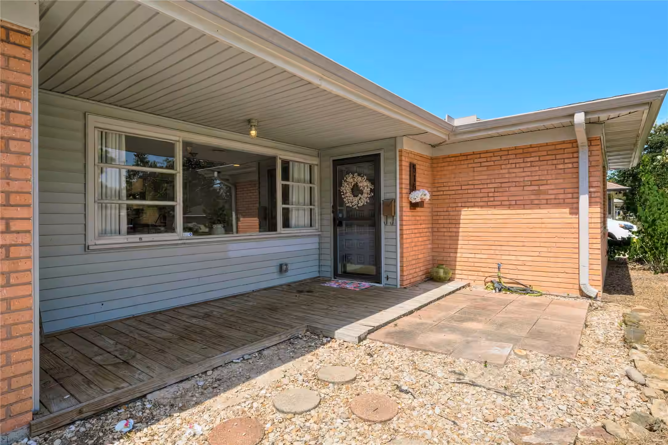 Photo 4 of 515 Azaleadell Drive, Houston, TX