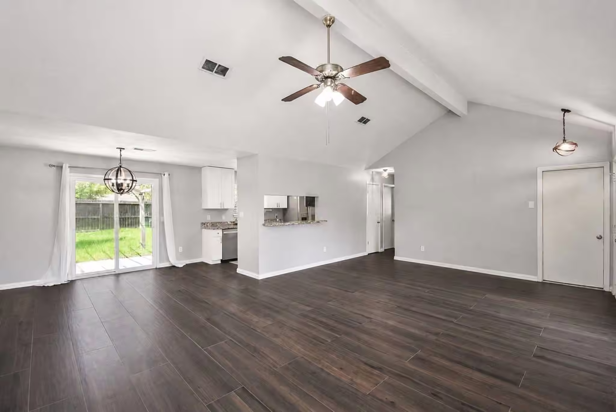 Photo 7 of 12022 Yearling Drive, Houston, TX