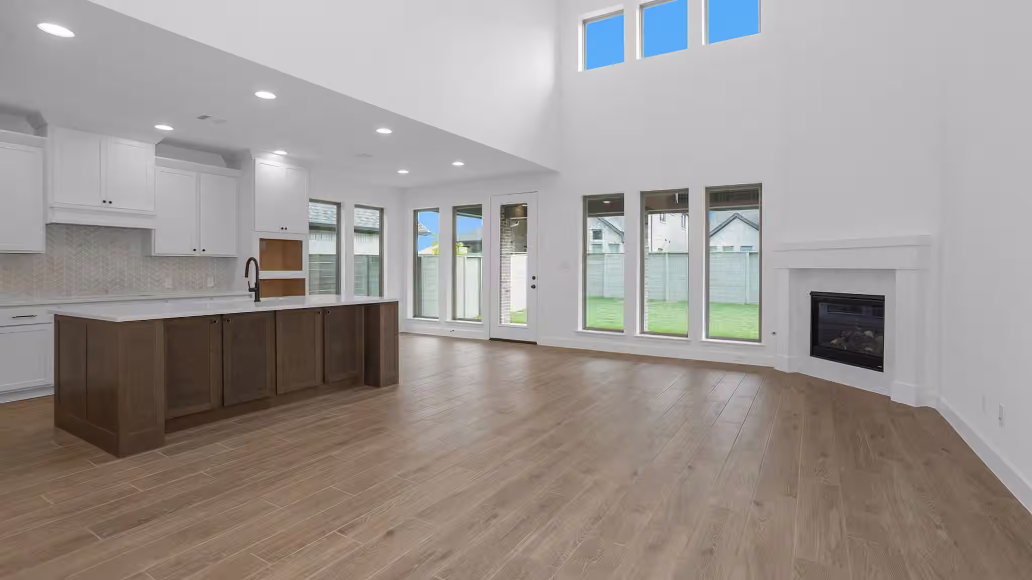 Photo 5 of 6722 Mountain Brook Way, League City, TX