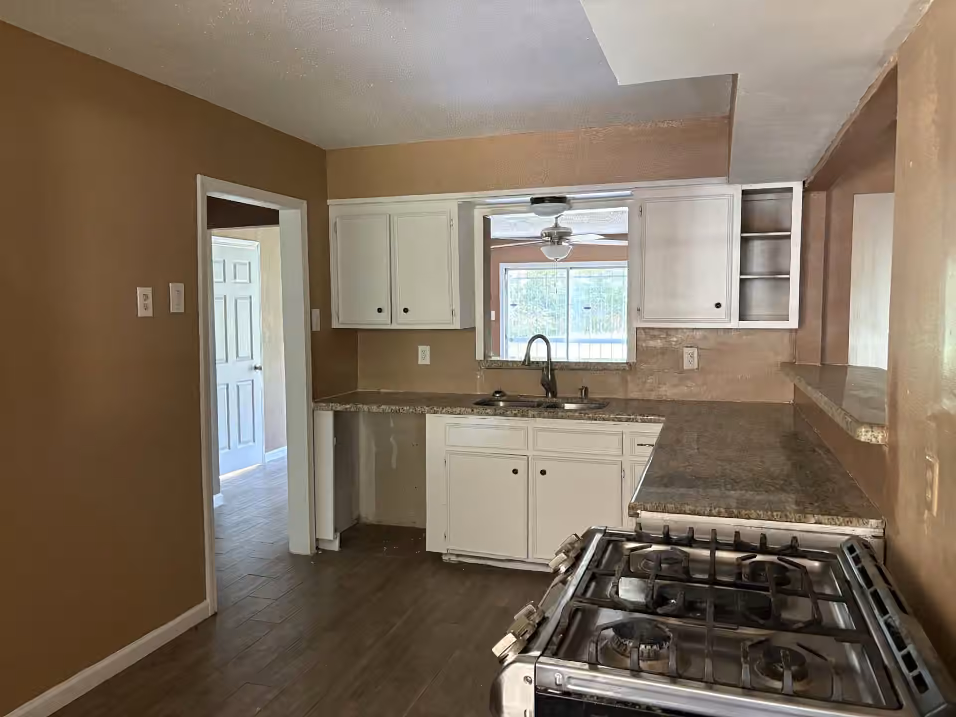 Photo 7 of 7635 Claiborne Street, Houston, TX