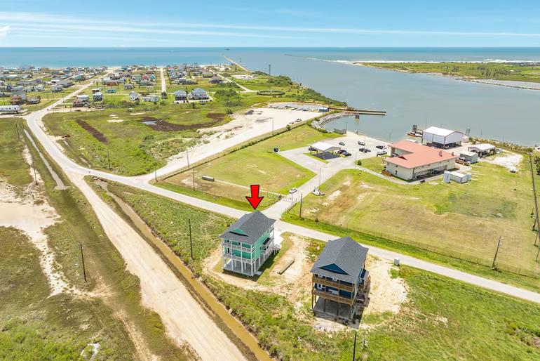Photo 5 of 816 Coast Guard, Surfside Beach, TX