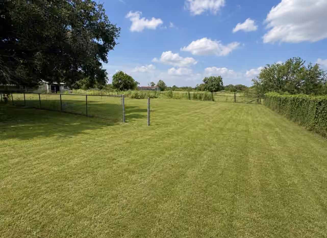 Photo 7 of 809 Campbell Road, Eagle Lake, TX