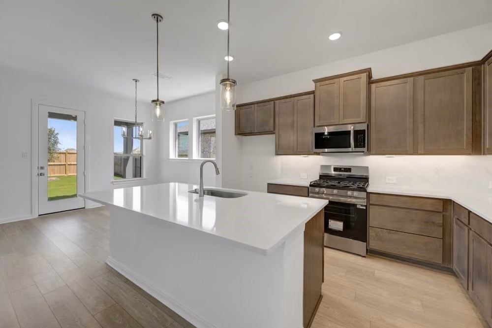 Photo 3 of 6122 Renoir Lane, Manvel, TX