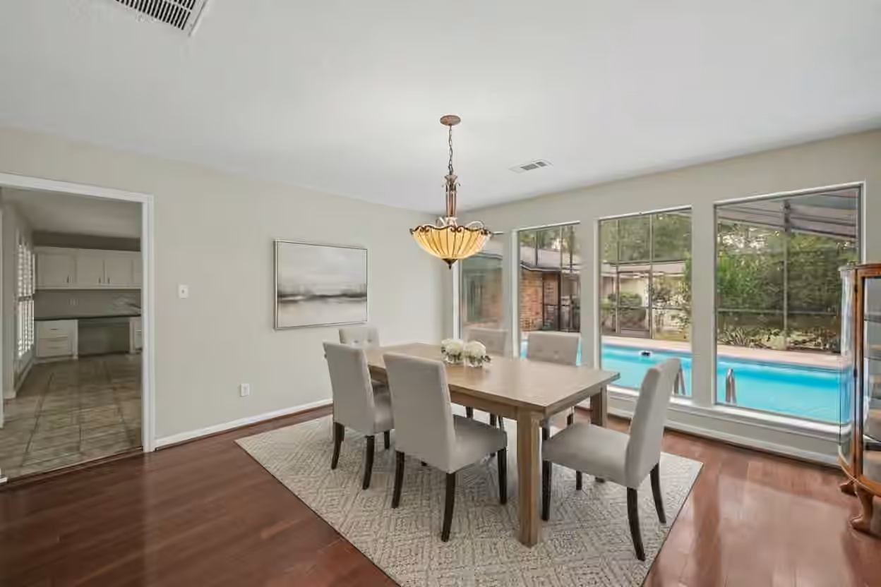 Photo 2 of 23 Amherst Court, Conroe, TX