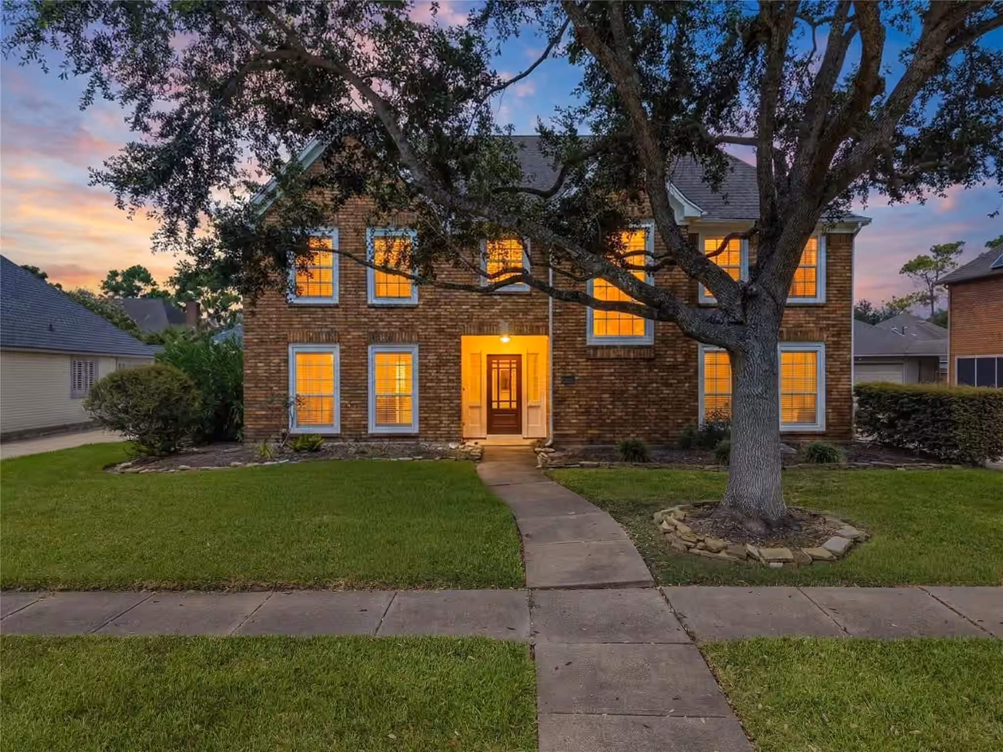 Photo of 2104 Bay Hill Drive, League City, TX 77573