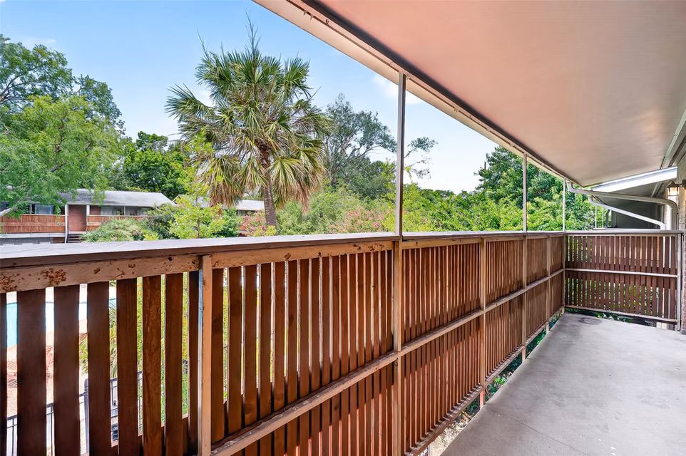 Photo 5 of 3930 W Alabama Street 8, Houston, TX