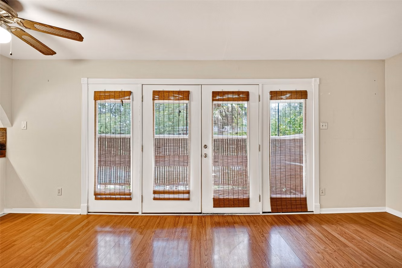 Photo 7 of 3930 W Alabama Street 8, Houston, TX