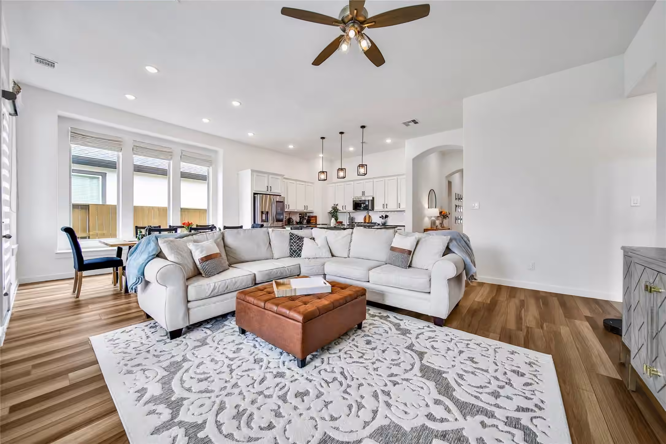 Photo 6 of 4103 Shackleton Court, Rosharon, TX