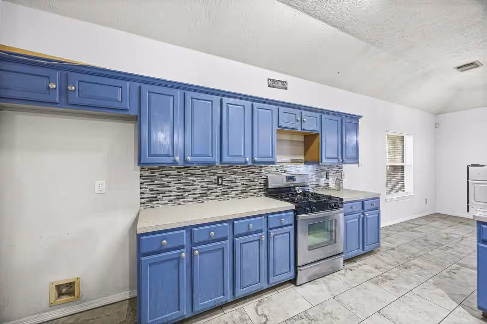 Photo 7 of 5242 Sherilynn Drive, Spring, TX