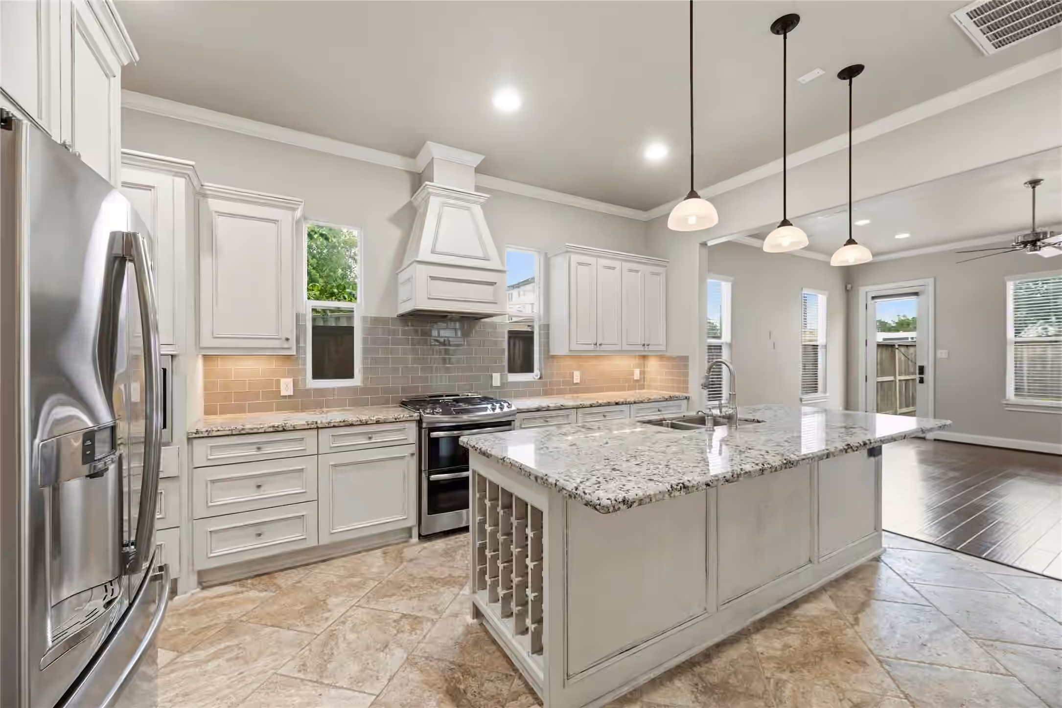 Photo 6 of 4307 Allen Street, Houston, TX