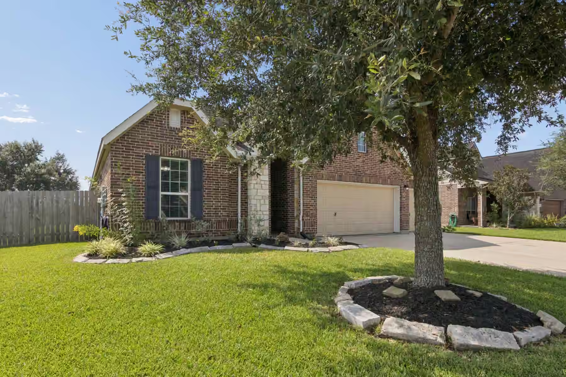 Photo 3 of 2148 Colonial Street, Alvin, TX
