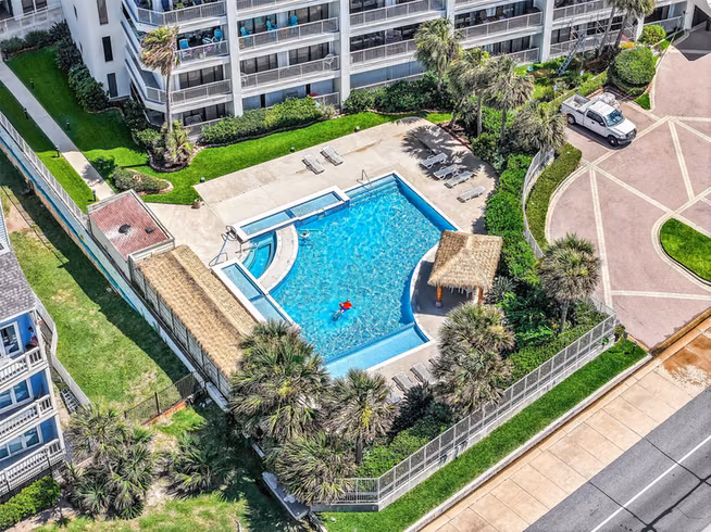 Photo 4 of 7700 Seawall Boulevard 402, Galveston, TX