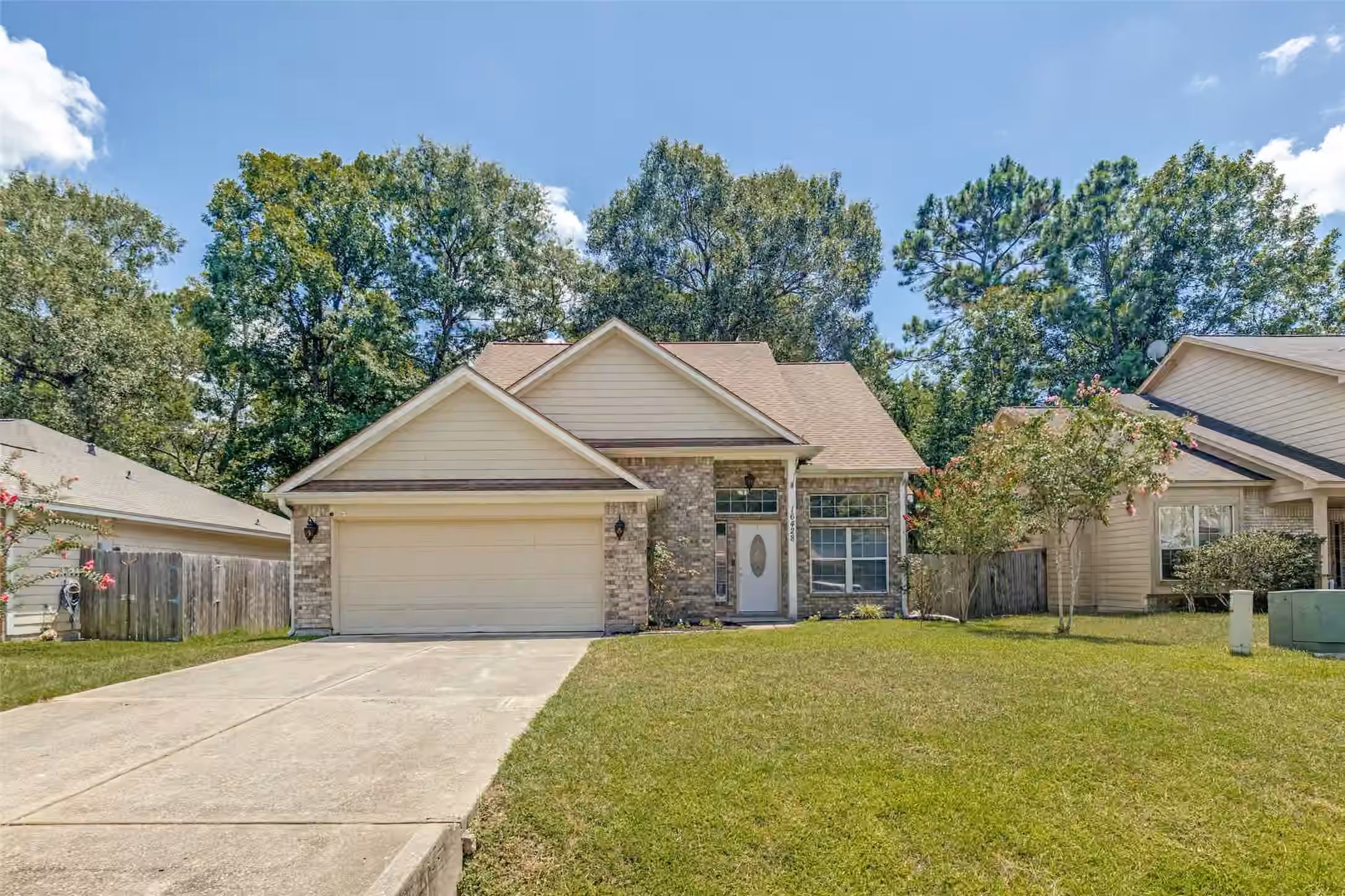 Photo of 16428 Ryan Guinn Way, Conroe, TX 77303