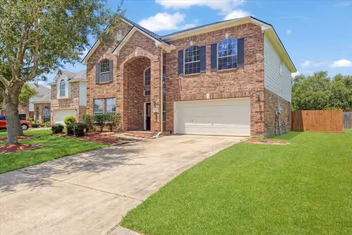 Photo 2 of 3612 Shasta Court, Pearland, TX