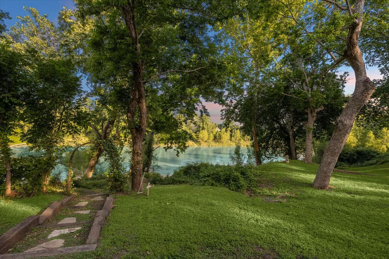 Photo 2 of 3023 River Forest Drive Drive, Richmond, TX