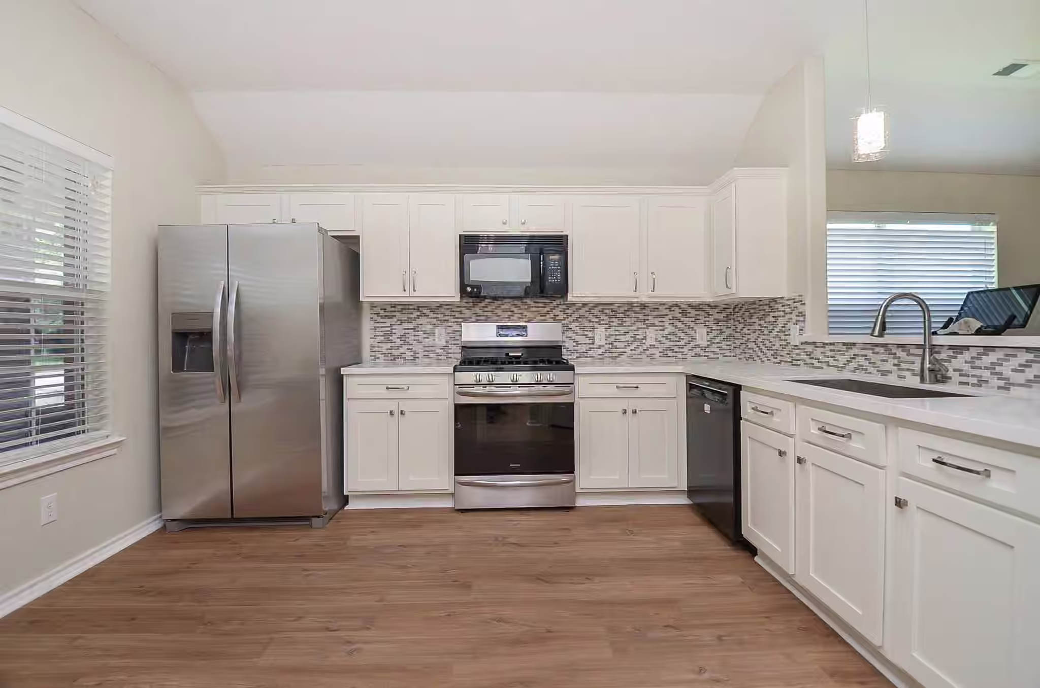Photo of 4107 Merlet Drive, Pearland, TX