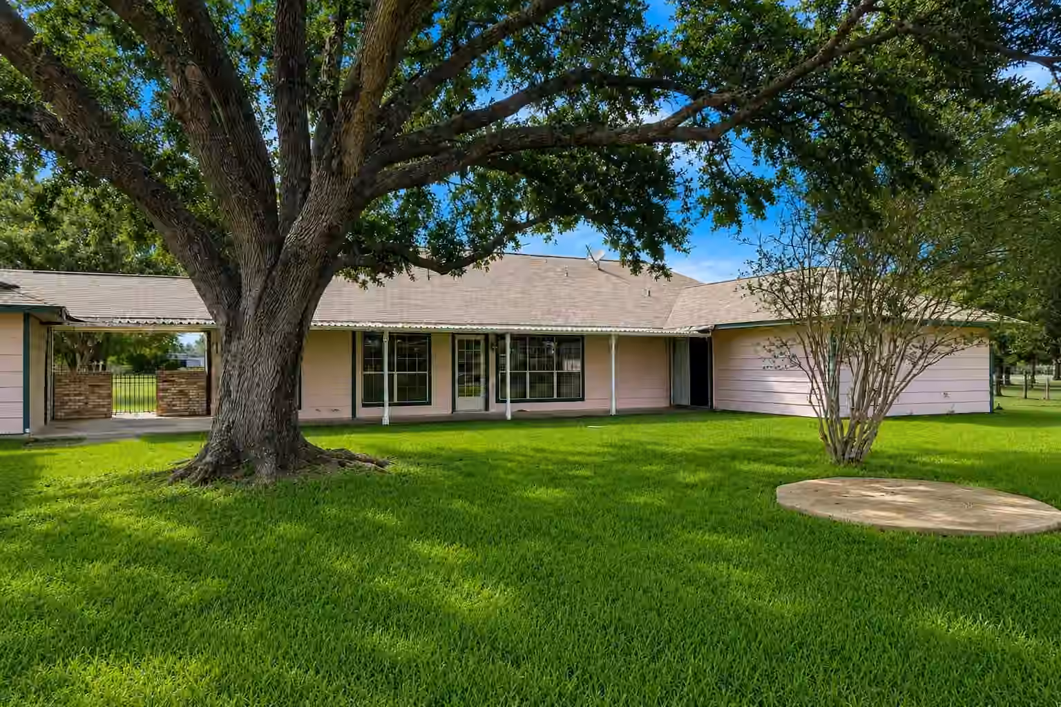 Photo 4 of 8696 Moravian Drive, Sealy, TX