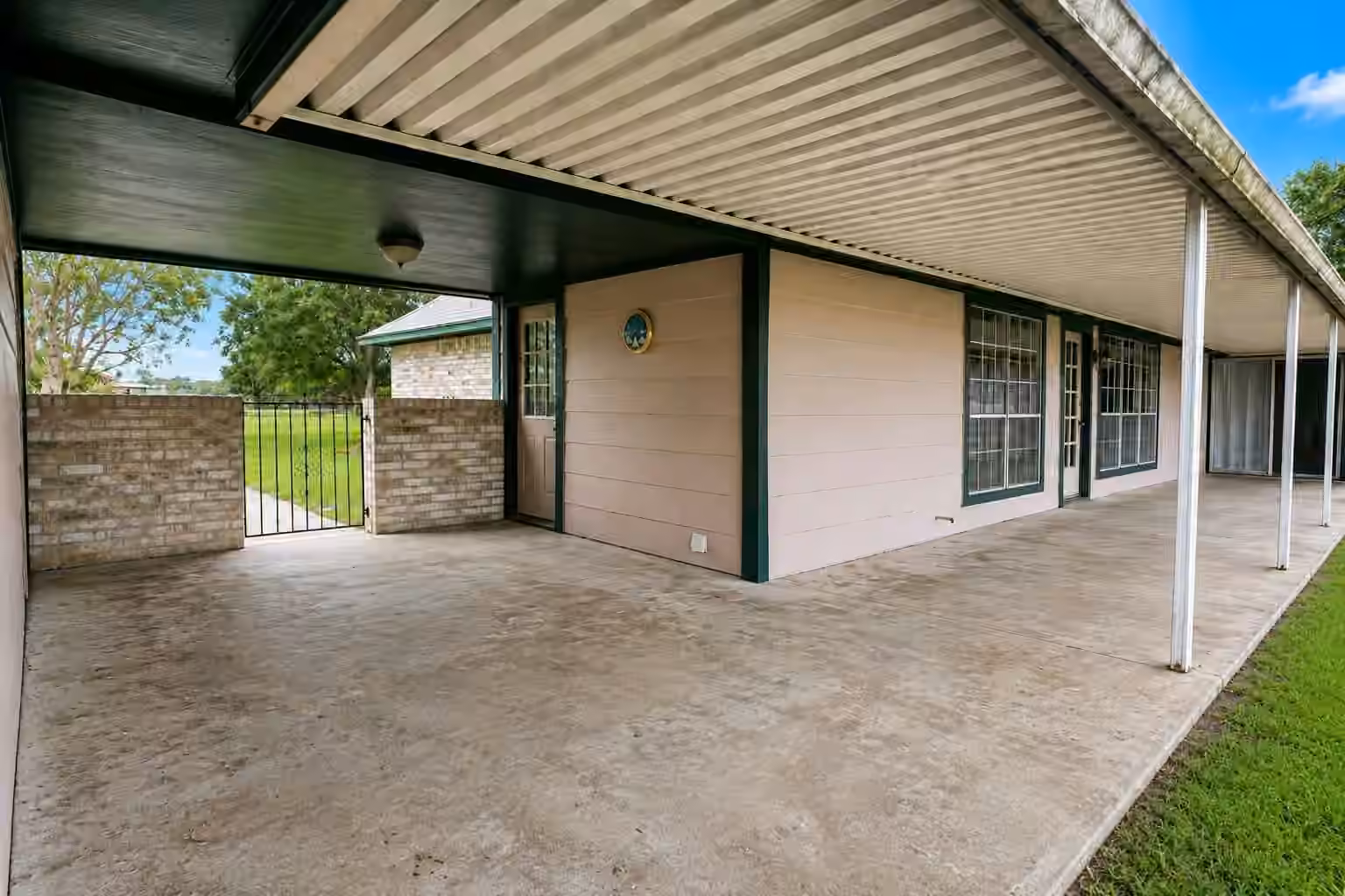 Photo 6 of 8696 Moravian Drive, Sealy, TX