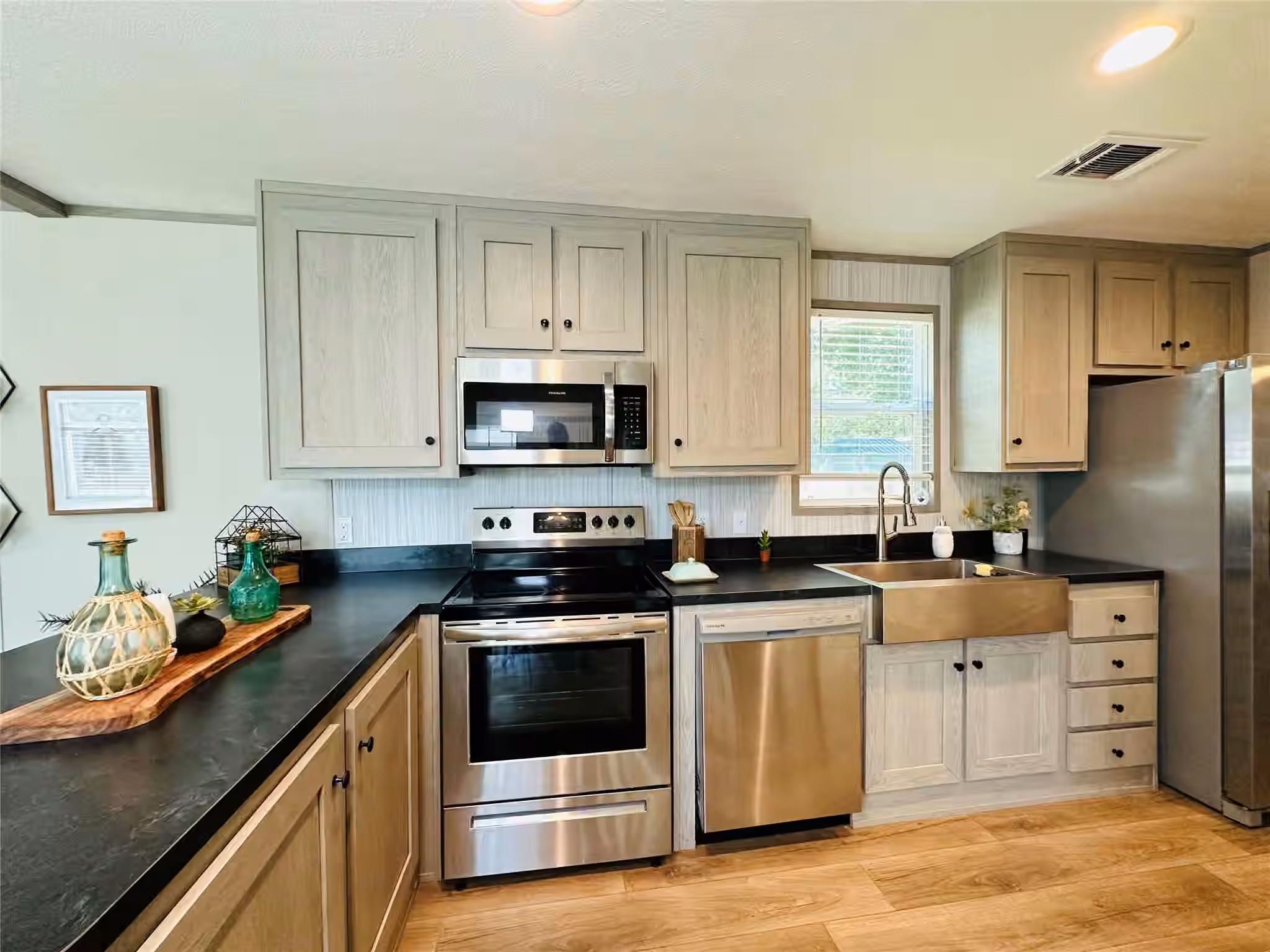 Photo 5 of 25247 Twin Oaks Drive, New Caney, TX