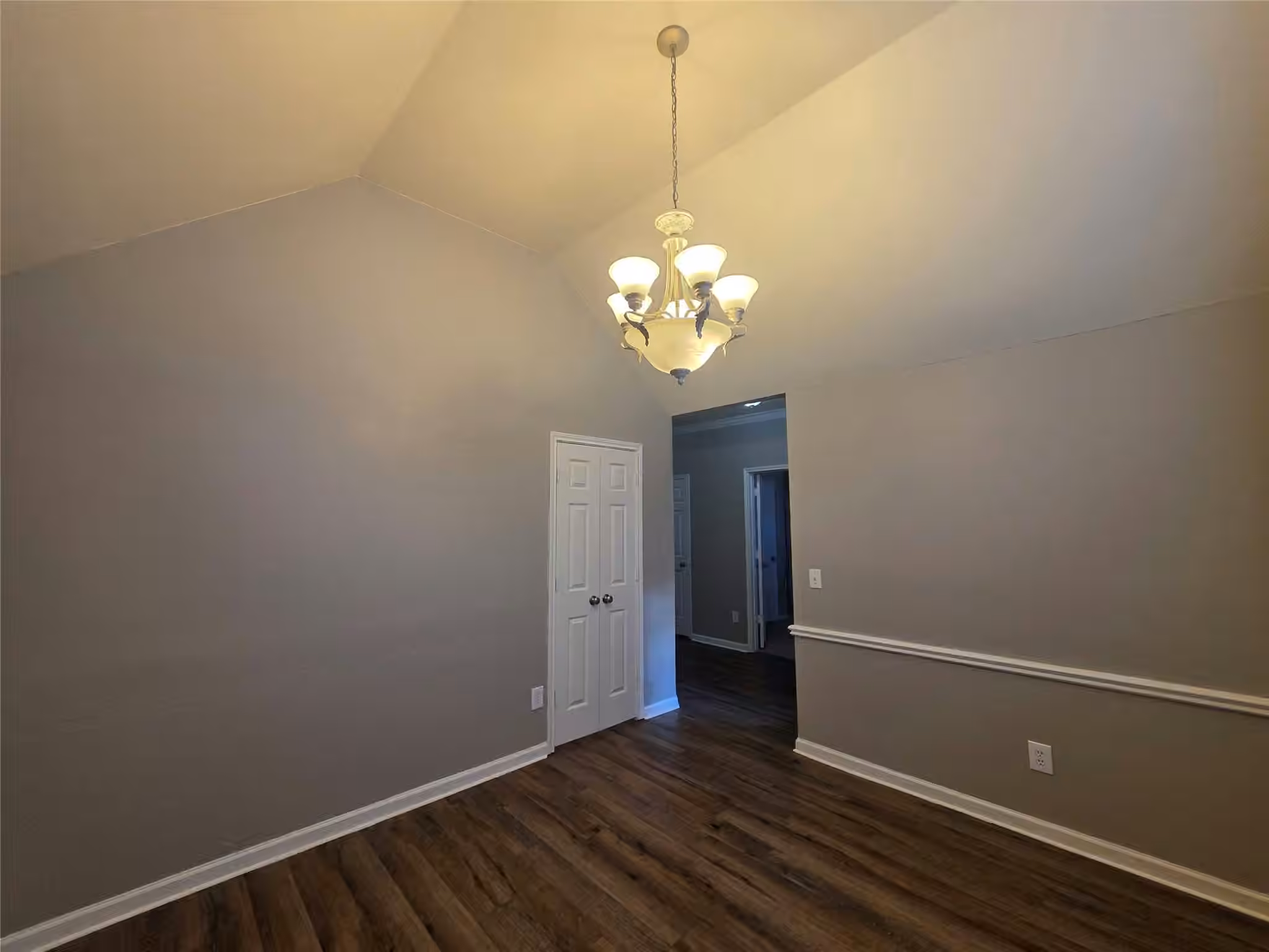 Photo 7 of 7127 Oak Walk Drive, Humble, TX