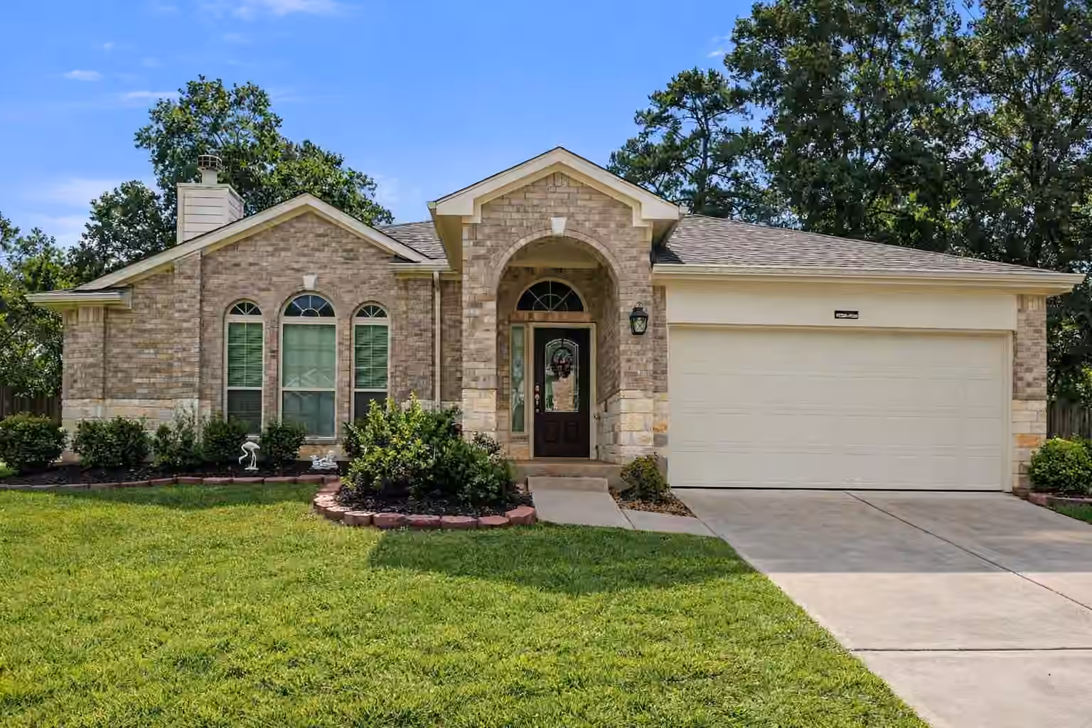 Photo of 3307 Woodchuck Road, Montgomery, TX 77356