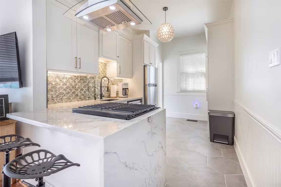 Photo 4 of 3027 Avenue O 1/2, Galveston, TX