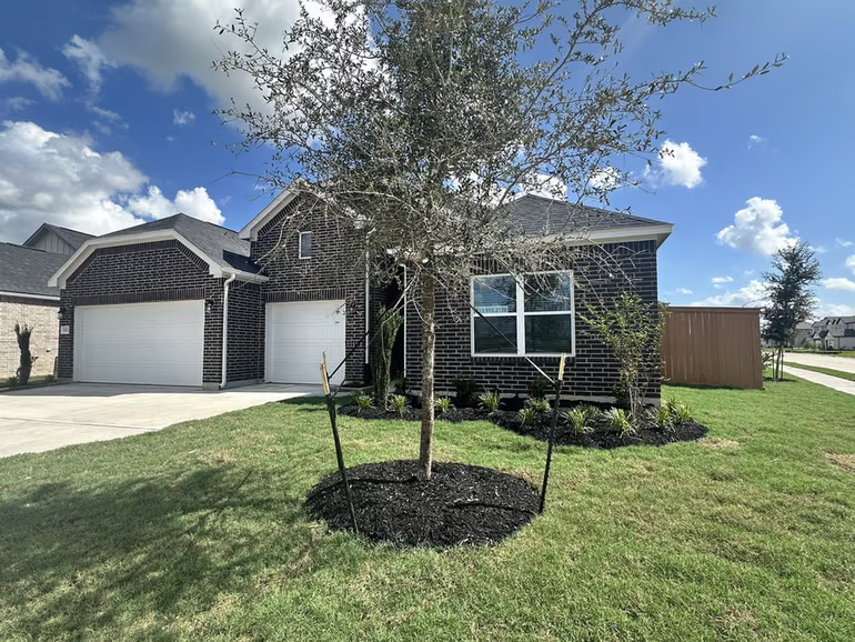 Photo 3 of 13631 Lago Vista Drive, Iowa Colony, TX
