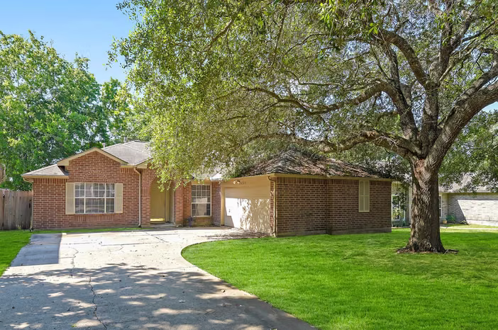 Photo of 12045 La Salle Branch, Conroe, TX