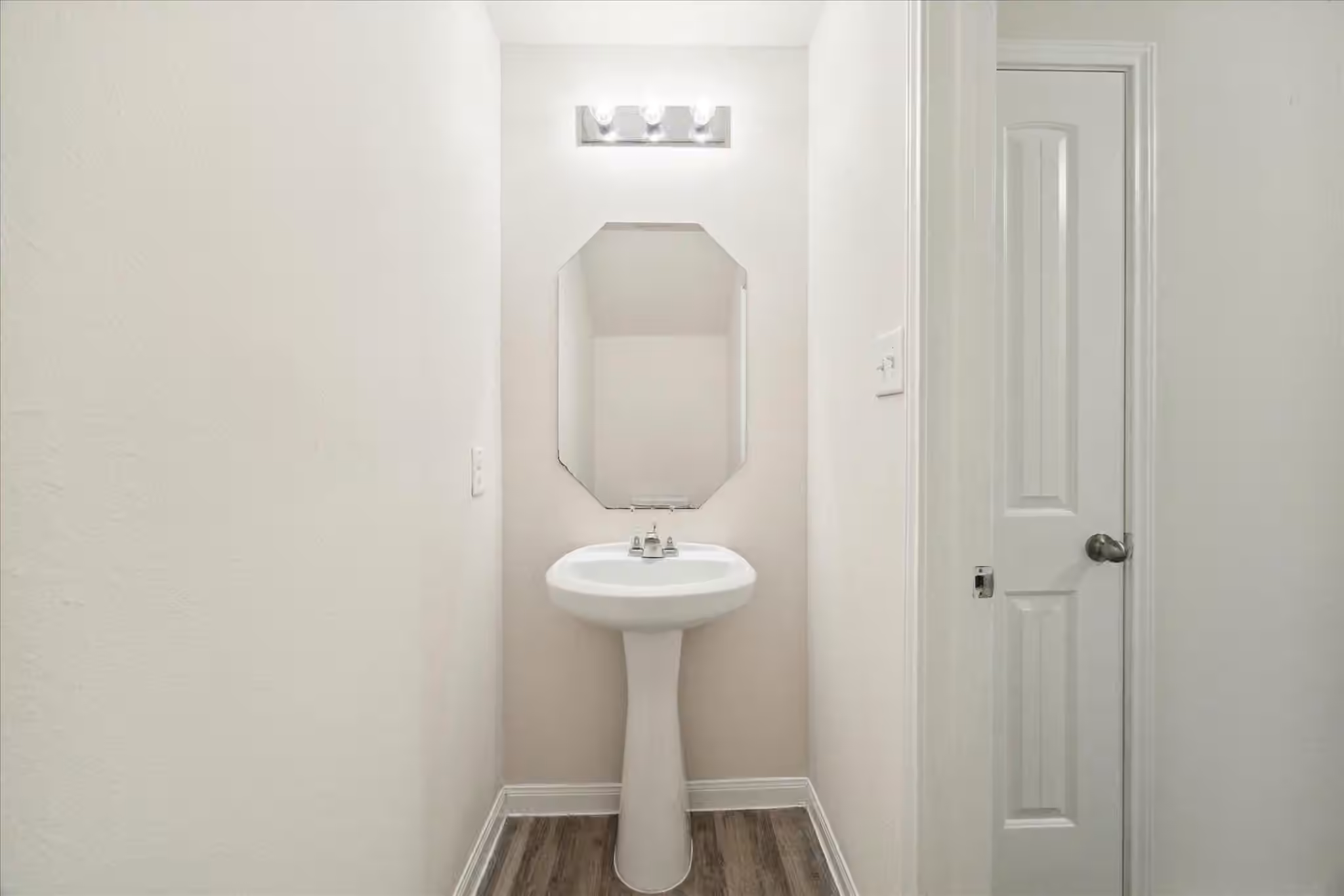 Photo 7 of 24223 Taranto Creek Court, Katy, TX