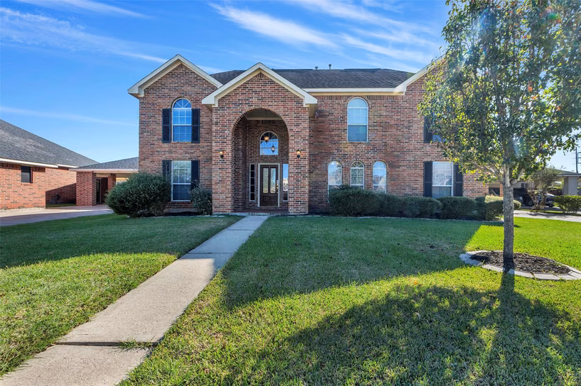 Photo 2 of 11514 Tara Place, Pearland, TX