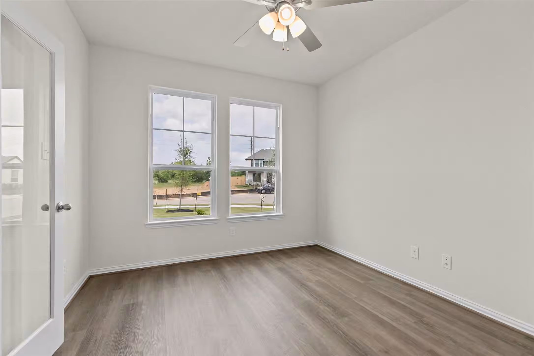 Photo 5 of 4664 Peony Green Drive, Katy, TX