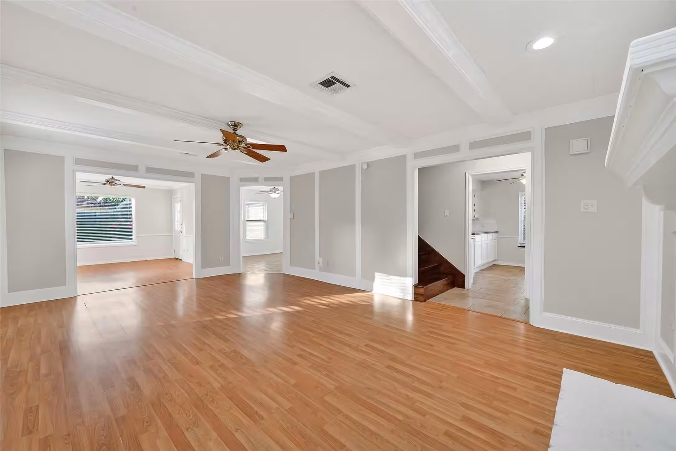 Photo 7 of 906 Crossfield Drive, Katy, TX