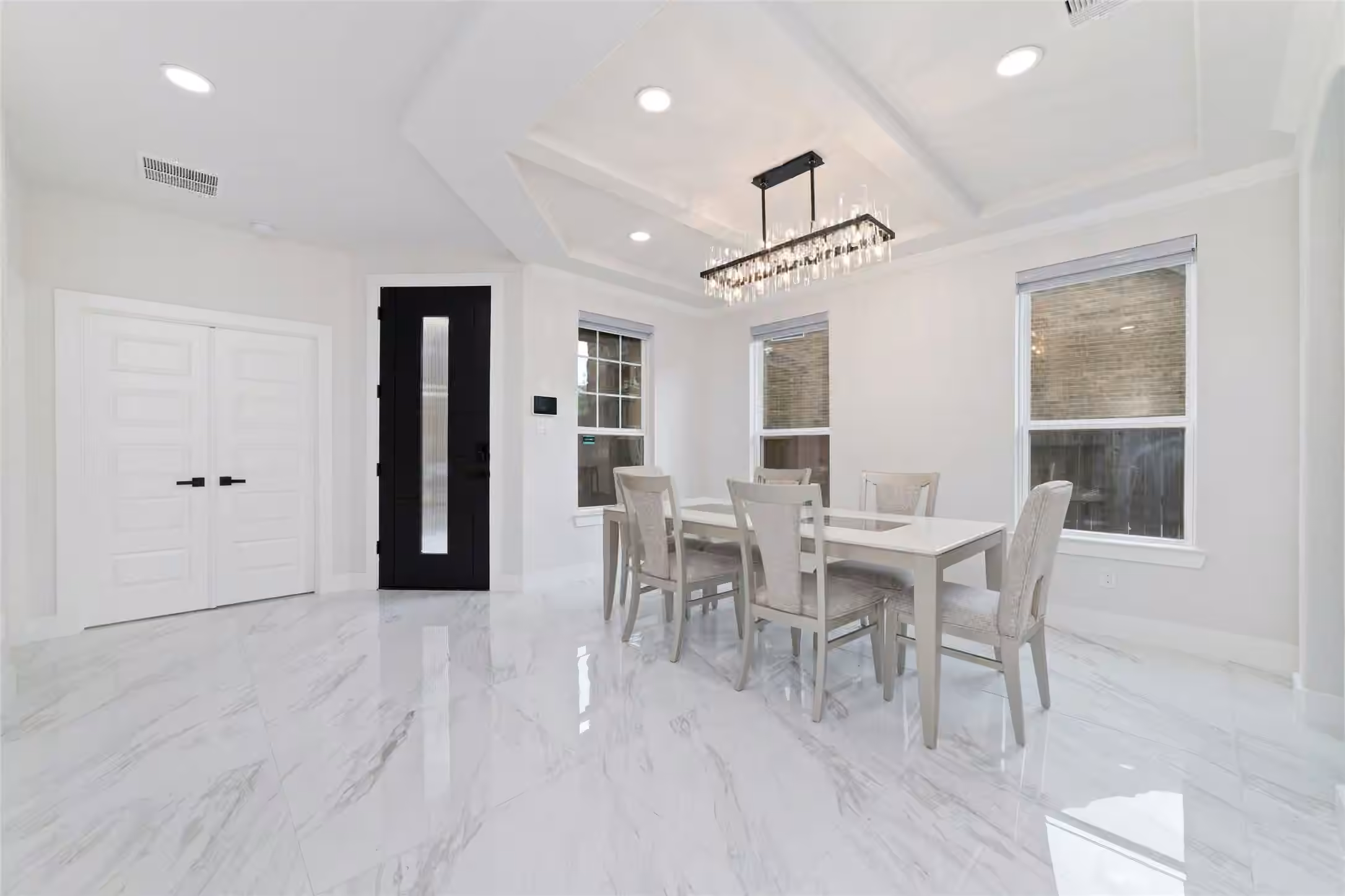 Photo 7 of 10910 Kirker Lane, Richmond, TX