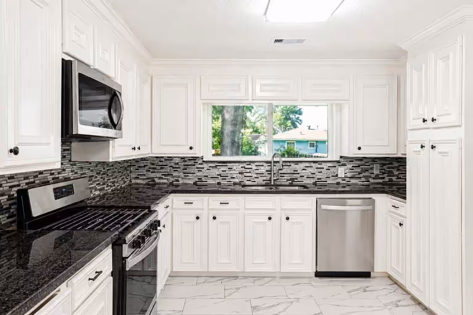 Photo 6 of 1307 9th Street, Galena Park, TX