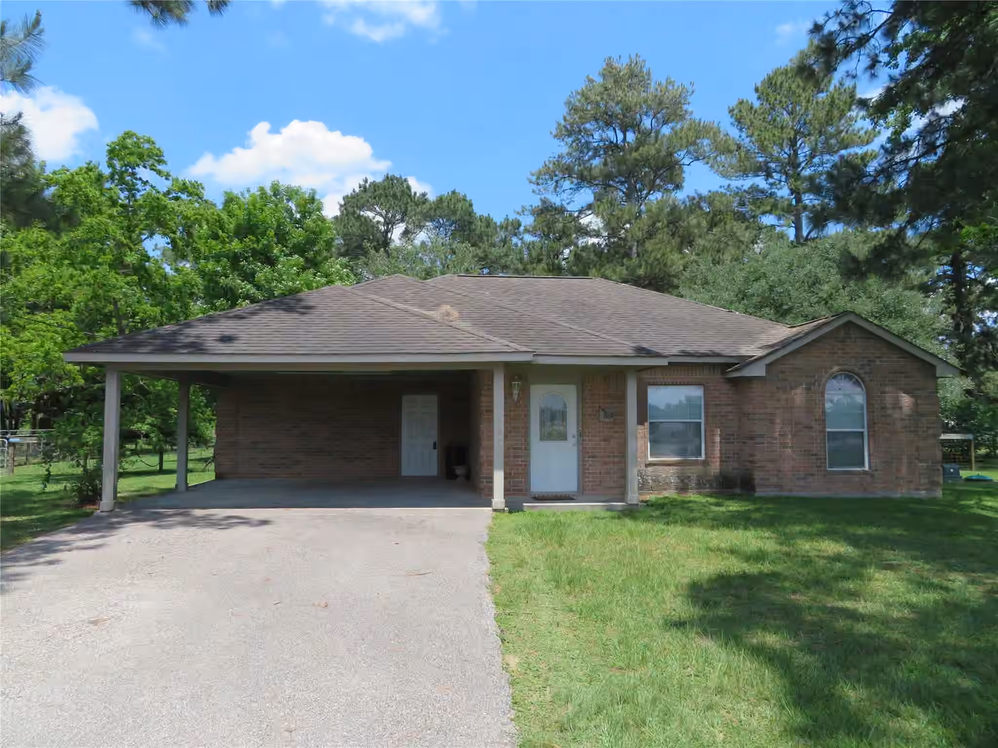 Photo of 15682 Highway 105, Cleveland, TX