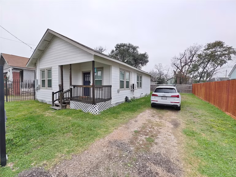 Photo 4 of 1217 Campbell Street, Houston, TX