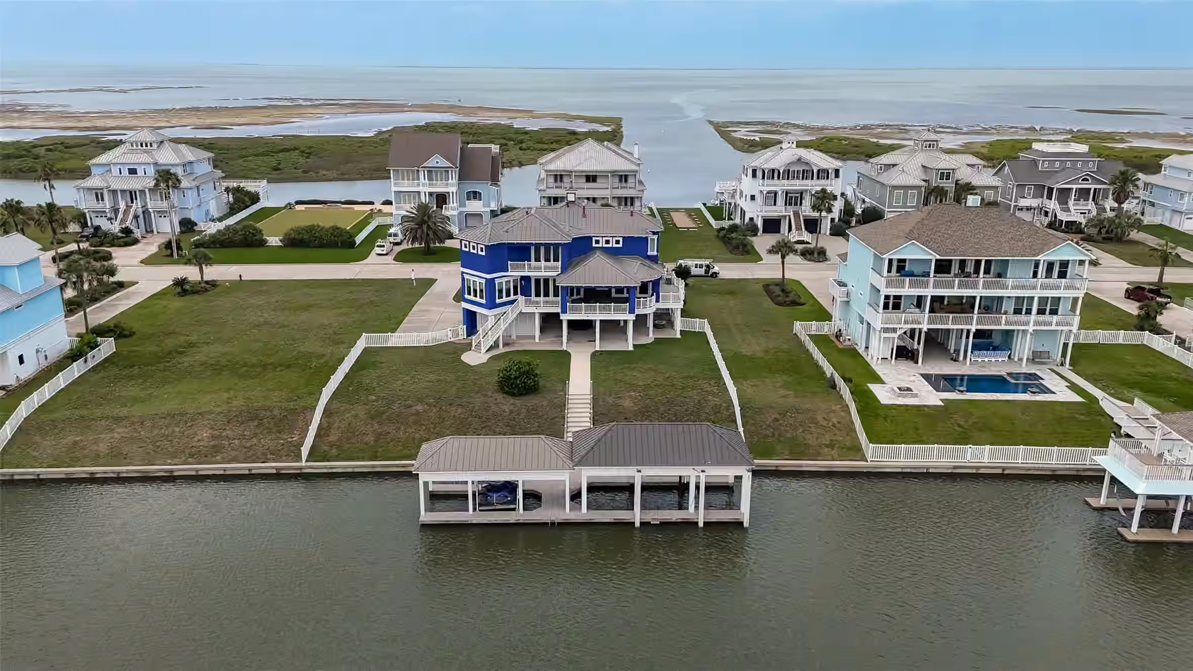 Photo 3 of 20719 E Sunset Bay Drive, Galveston, TX