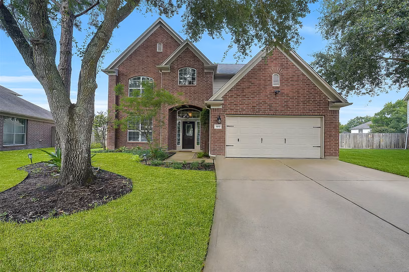 Photo 2 of 5810 Centennial Glen Drive, Katy, TX