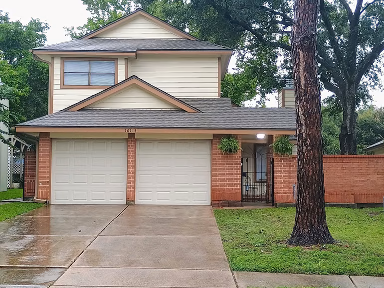 Photo of 16114 Golden Sands Drive, Houston, TX