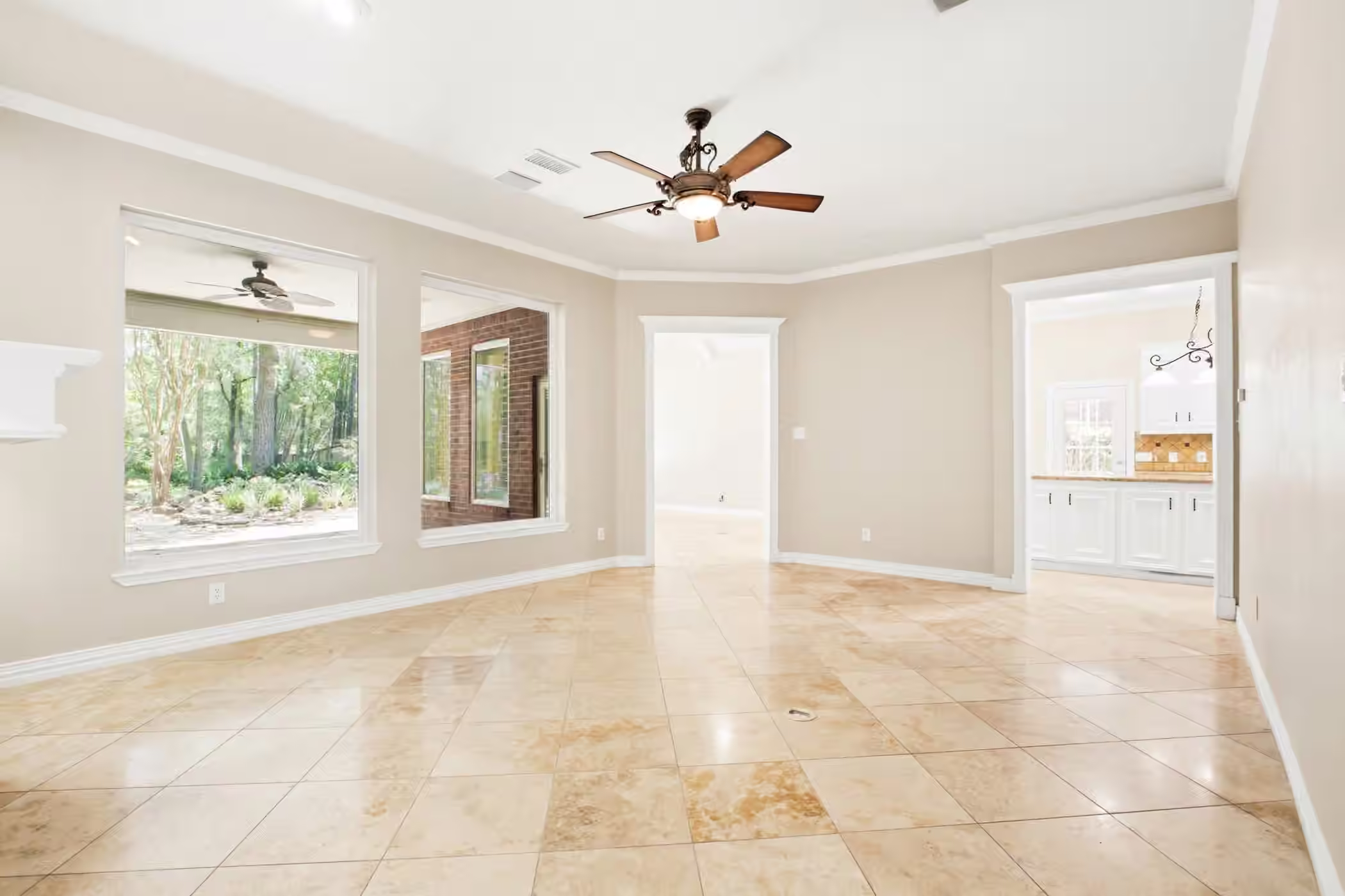 Photo 7 of 16110 Lafone Drive, Spring, TX