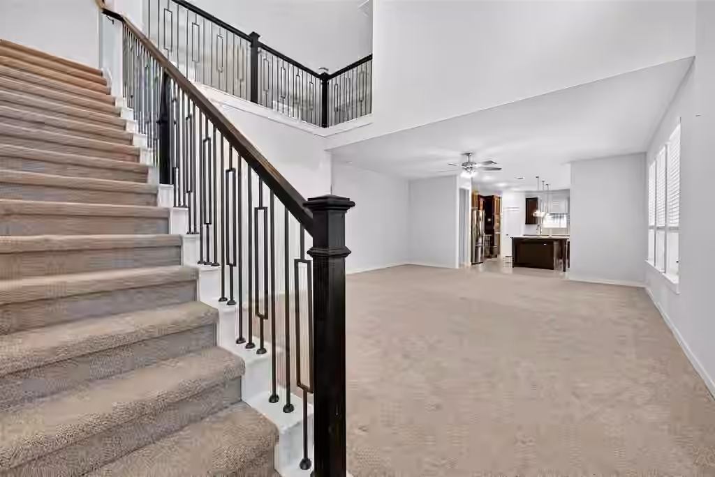 Photo 4 of 5018 Chestnut Orchard Drive, Houston, TX
