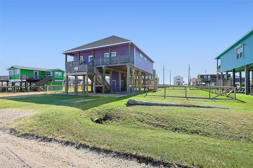 Photo 3 of 4414 Palm Street, Freeport, TX